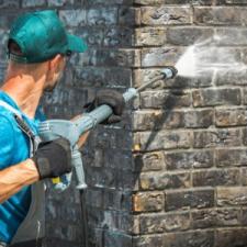 Enjoy the Benefits of Professional House Washing